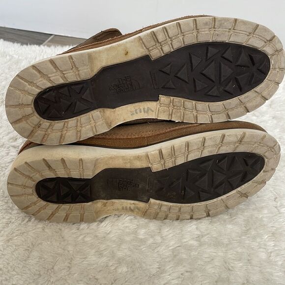 The North Face Hiking Boots - Picture 8 of 8